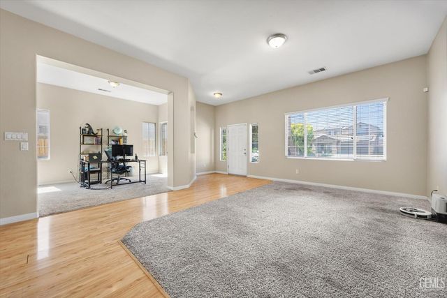 11213 Vista Del Christo Drive, Bakersfield, CA 93311