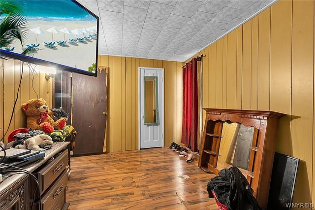 408 East Utica Street N, Buffalo, NY 14208