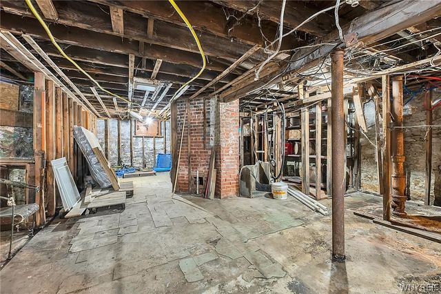 408 East Utica Street N, Buffalo, NY 14208