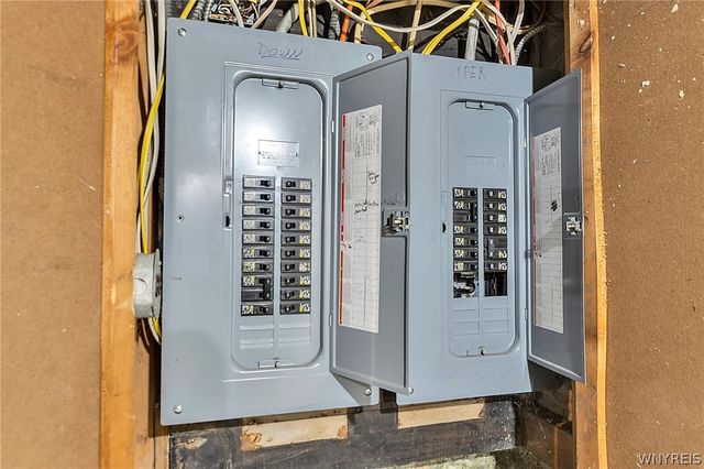 408 East Utica Street N, Buffalo, NY 14208