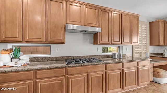 2331 W TWAIN Drive, Anthem, AZ 85086