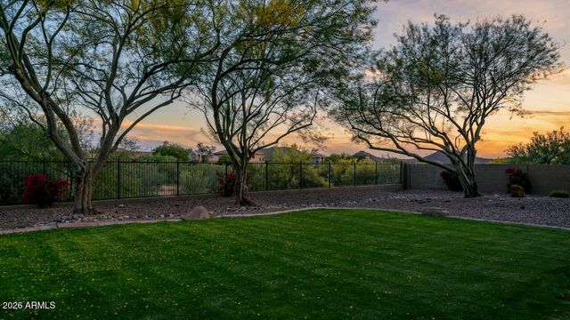 2331 W TWAIN Drive, Anthem, AZ 85086