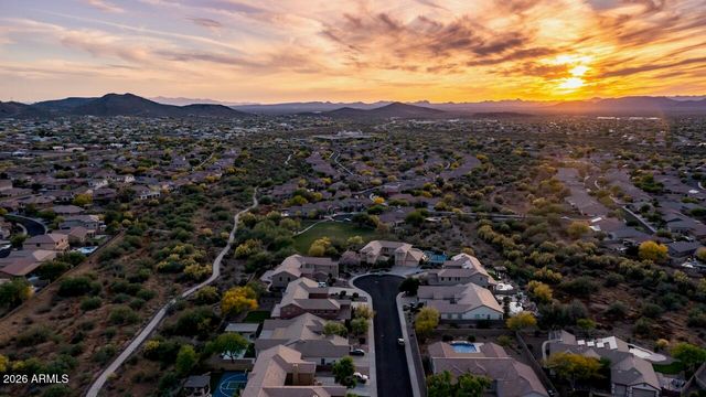 2331 W TWAIN Drive, Anthem, AZ 85086