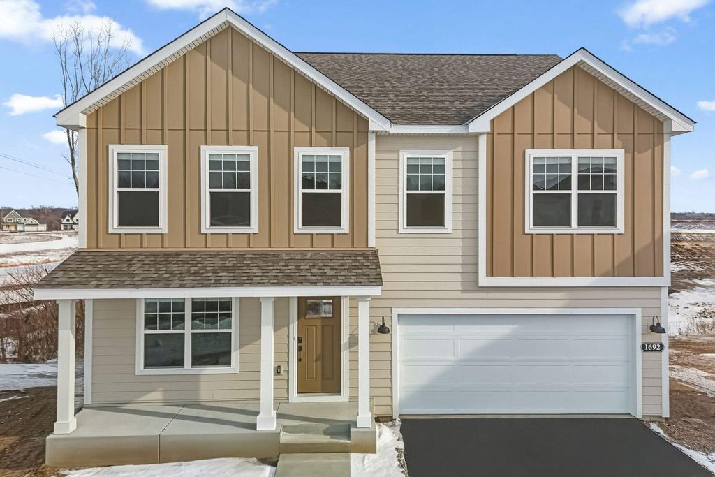 1692 Langston Avenue NE, Saint Michael, MN 55376