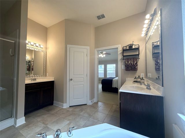 15026 Blakehill Drive, Frisco, TX 75035