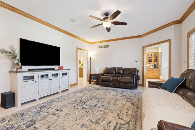 3023 Wellington Drive, Cedar Falls, IA 50613