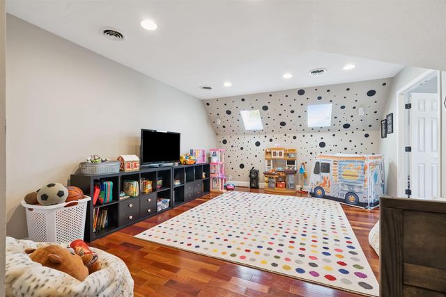 3023 Wellington Drive, Cedar Falls, IA 50613