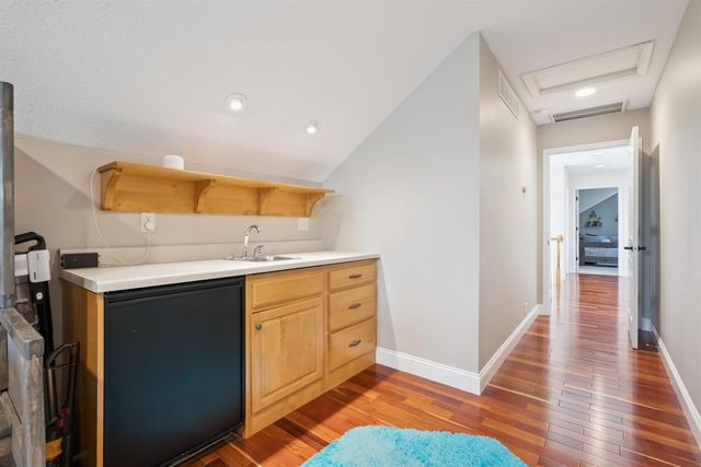 3023 Wellington Drive, Cedar Falls, IA 50613