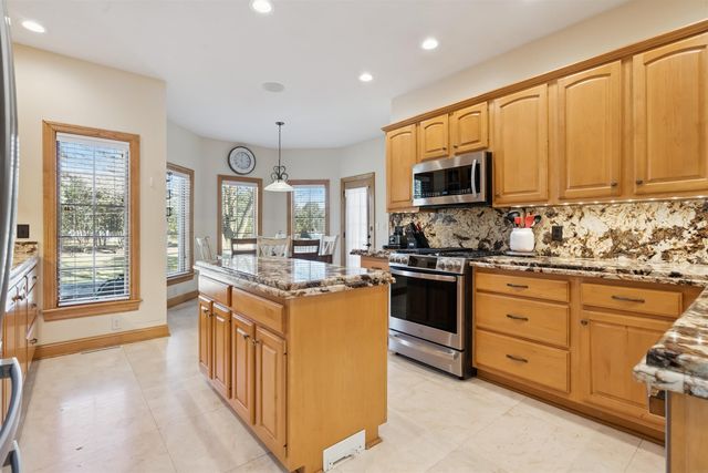 3023 Wellington Drive, Cedar Falls, IA 50613