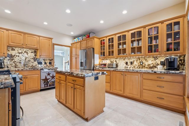 3023 Wellington Drive, Cedar Falls, IA 50613