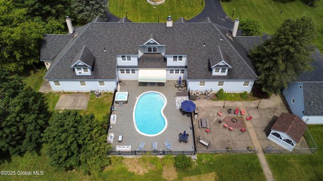 9 University Place, Amsterdam, NY 12010