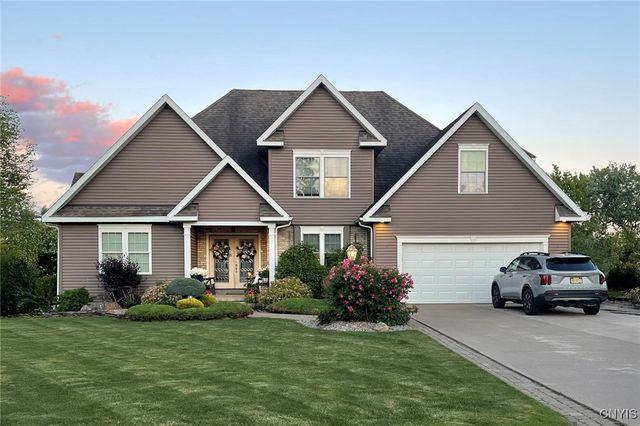 116 Trails Crossing, Whitestown, NY 13492