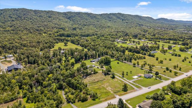 8740 Ooltewah Georgetown Road, Ooltewah, TN 37363