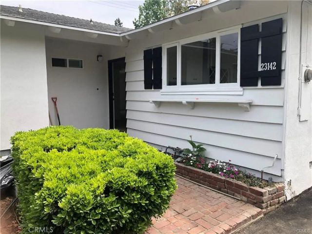 23142 Dolorosa, Woodland Hills, CA 91367