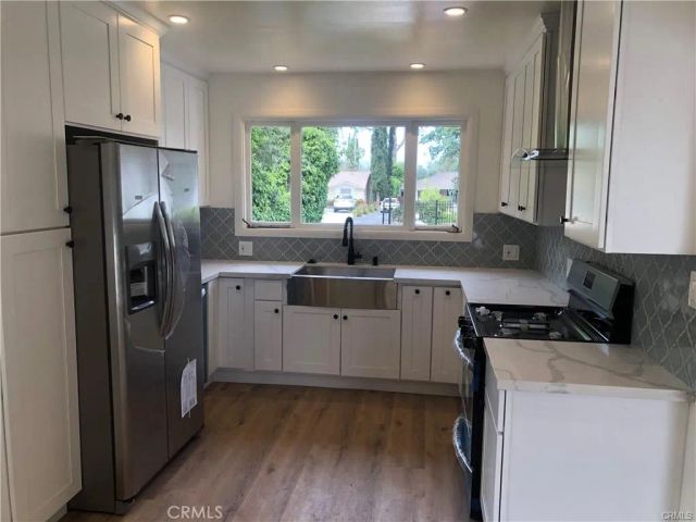 23142 Dolorosa, Woodland Hills, CA 91367