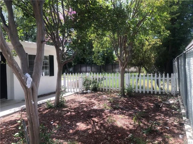 23142 Dolorosa, Woodland Hills, CA 91367