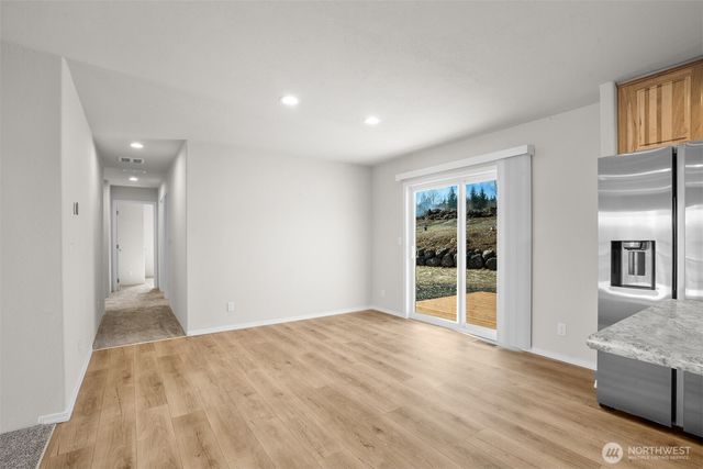 11 W Highland Y Road, Shelton, WA 98584