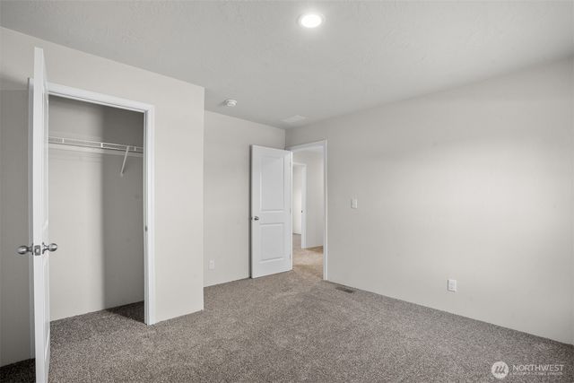 11 W Highland Y Road, Shelton, WA 98584