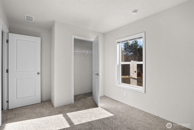 11 W Highland Y Road, Shelton, WA 98584