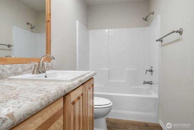 11 W Highland Y Road, Shelton, WA 98584