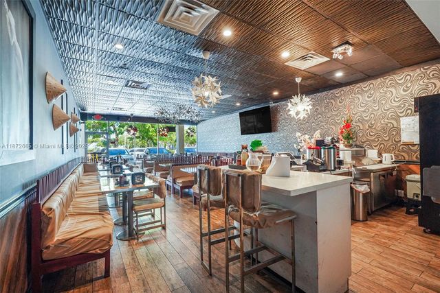 16772 sw 88 st, Miami, FL 33196