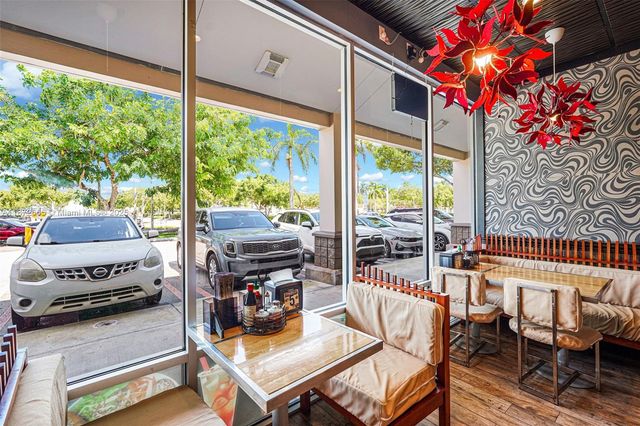 16772 sw 88 st, Miami, FL 33196