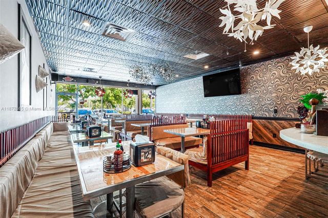 16772 sw 88 st, Miami, FL 33196