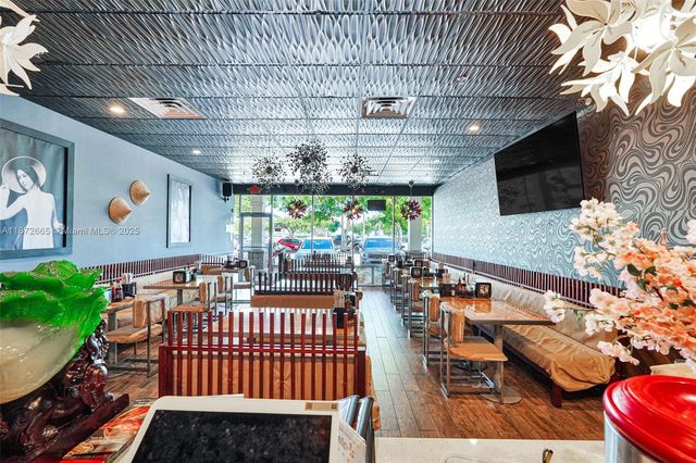 16772 sw 88 st, Miami, FL 33196