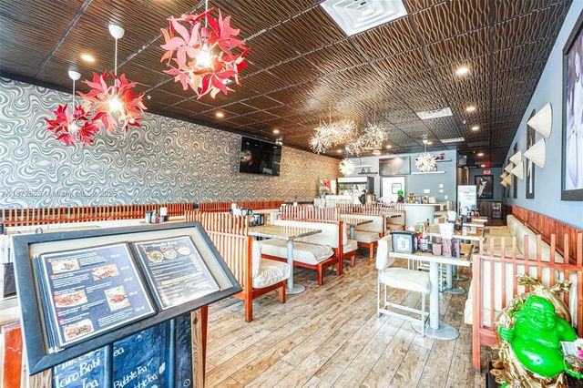 16772 sw 88 st, Miami, FL 33196