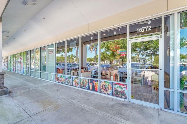 16772 sw 88 st, Miami, FL 33196