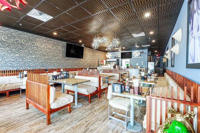 16772 sw 88 st, Miami, FL 33196