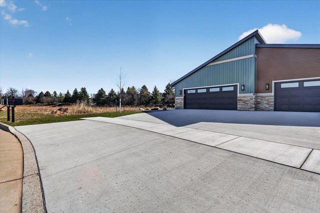 3751 Newcastle Drive, Janesville, WI 53546