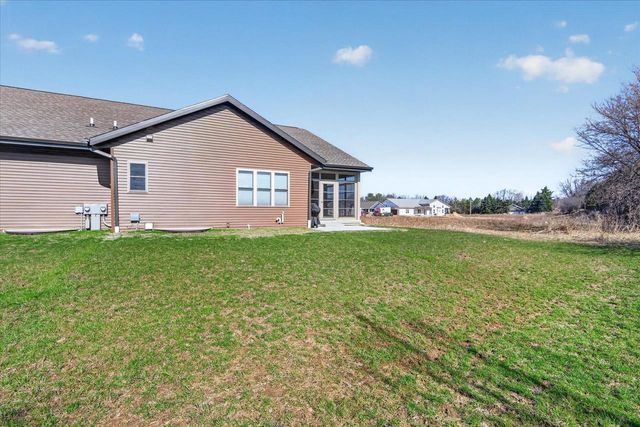 3751 Newcastle Drive, Janesville, WI 53546