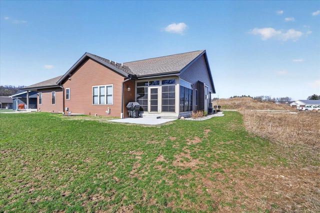 3751 Newcastle Drive, Janesville, WI 53546