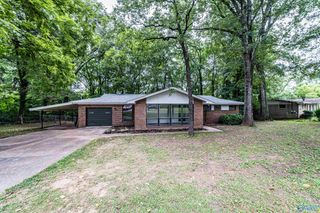 3902 Timbercrest Drive, Huntsville, AL 35810