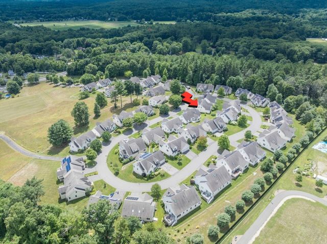 20 Bridge Rd 33, Northampton, MA 01062