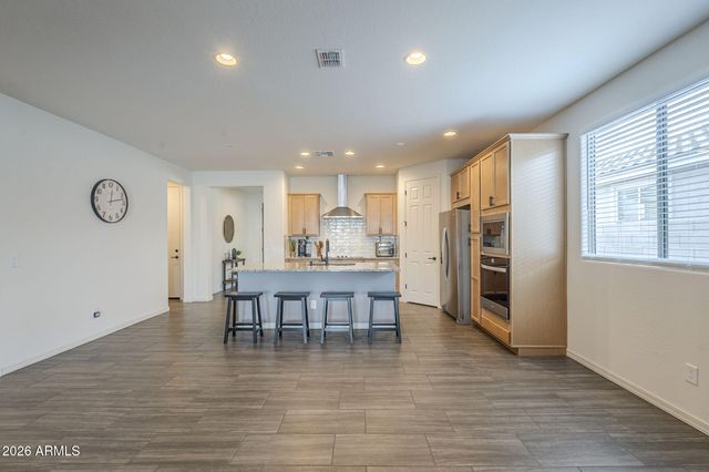 17618 W MEDLOCK Drive, Litchfield Park, AZ 85340