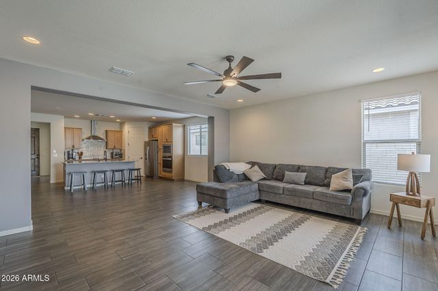 17618 W MEDLOCK Drive, Litchfield Park, AZ 85340