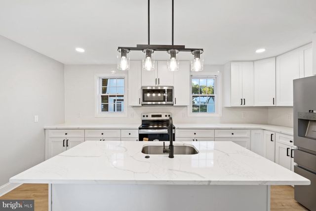 8109 OLD HAGERSTOWN RD, Middletown, MD 21769