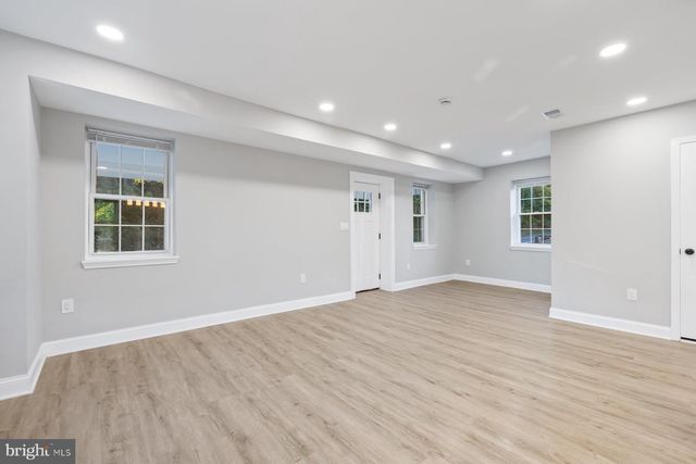 8109 OLD HAGERSTOWN RD, Middletown, MD 21769