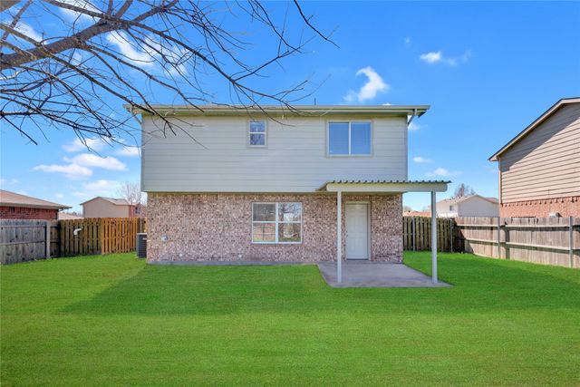 3113 Autumn Run Drive, Forest Hill, TX 76140