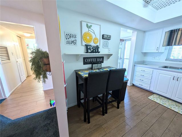 3562 LAKE BAYSHORE DRIVE Unit K-202, Bradenton, FL 34205