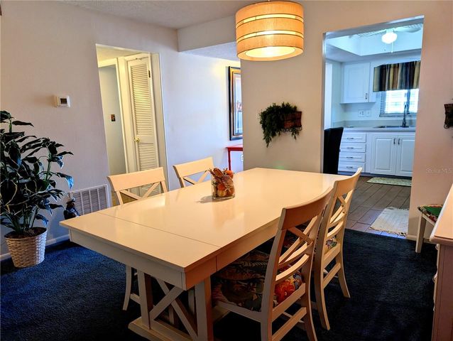 3562 LAKE BAYSHORE DRIVE Unit K-202, Bradenton, FL 34205