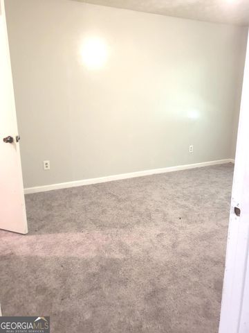 318 River Oak Drive, Riverdale, GA 30274