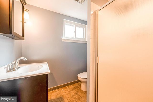 3900 FLAGSTONE TER, Alexandria, VA 22306