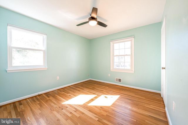 3900 FLAGSTONE TER, Alexandria, VA 22306