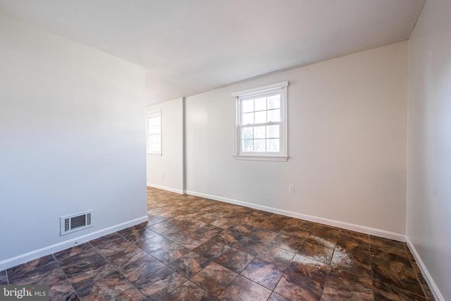 3900 FLAGSTONE TER, Alexandria, VA 22306