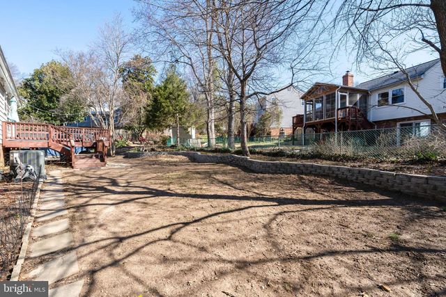 3900 FLAGSTONE TER, Alexandria, VA 22306