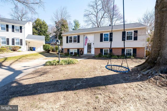 3900 FLAGSTONE TER, Alexandria, VA 22306