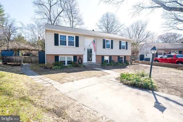 3900 FLAGSTONE TER, Alexandria, VA 22306